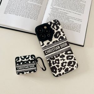 کاور ایرپاد Christian dior سفید مشکی پلنگی